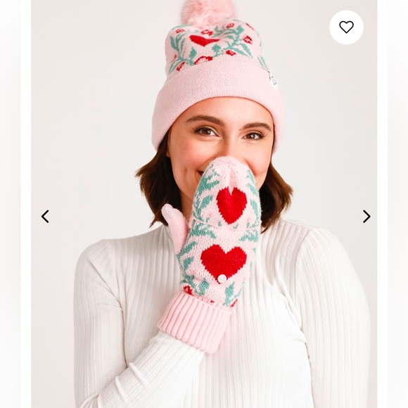 Vera Bradley Imperial Hearts Knit Hat, Scarf, Mitten full set RARE - Picture 1 of 6
